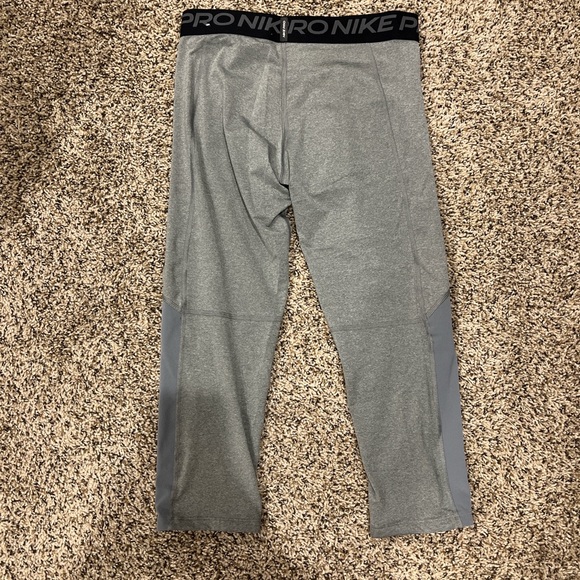 Boys Gray 3/4 Nike Pro Compression Tights - Picture 2 of 3